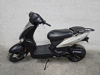 Kymco - snorscooter - agility - 4t 25km uitvoering f118ft - afbeelding 5 van  7