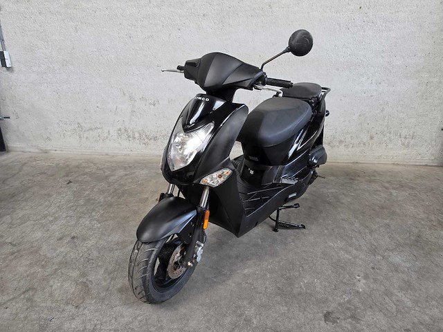 Kymco - snorscooter - agility - 4t 25km uitvoering fk069f - afbeelding 3 van  7