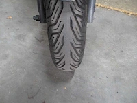 Kymco - snorscooter - agility - scooter - afbeelding 6 van  9