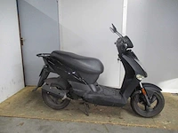 Kymco - snorscooter - agility - scooter - afbeelding 2 van  9