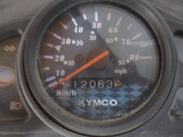 Kymco - snorscooter - agility 50 - scooter - afbeelding 2 van  10