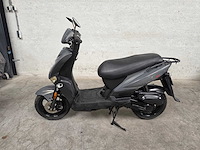 Kymco - snorscooter - agility fat - 4t 25km uitvoering djx57r - afbeelding 1 van  7