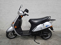 Kymco - snorscooter - dj refined 50 - 2t 25km uitvoering 40dgb1 - afbeelding 1 van  9