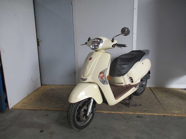 Kymco - snorscooter - like 50 - scooter - afbeelding 4 van  11