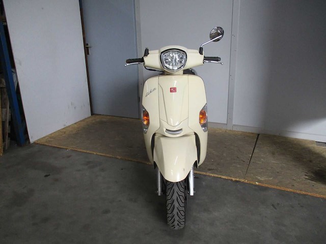 Kymco - snorscooter - like 50 - scooter - afbeelding 5 van  11