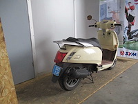 Kymco - snorscooter - like 50 - scooter - afbeelding 9 van  11