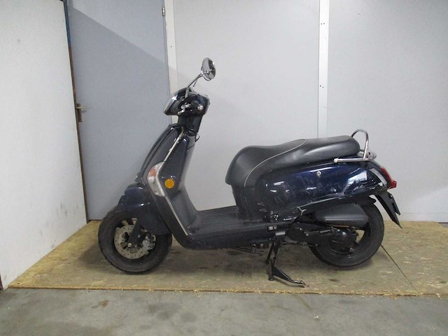 Kymco - snorscooter - like 50 tt - scooter - afbeelding 1 van  10