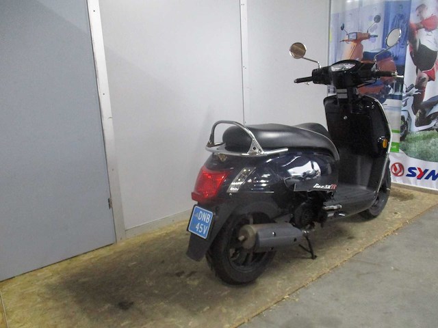Kymco - snorscooter - like 50 tt - scooter - afbeelding 8 van  10