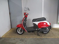 Kymco - snorscooter - new sento 50 i (injectie) - scooter