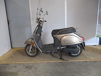 Kymco - snorscooter - new sento 50i (injectie) - scooter - afbeelding 1 van  11