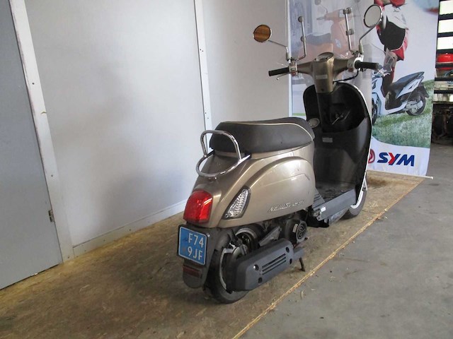 Kymco - snorscooter - new sento 50i (injectie) - scooter - afbeelding 9 van  11