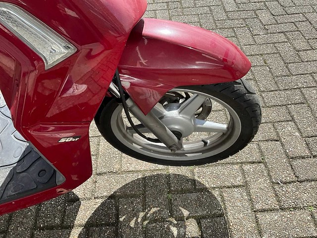 Kymco - snorscooter - people s - brommer - 2010 - afbeelding 3 van  9