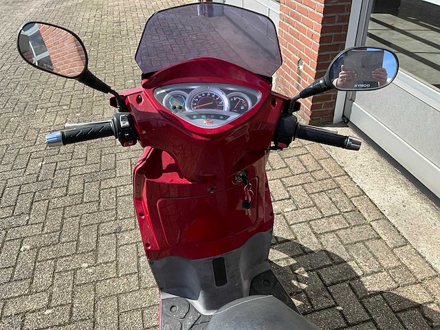 Kymco - snorscooter - people s - brommer - 2010 - afbeelding 4 van  9