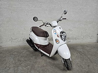 Kymco - snorscooter - sento - 4t 25km uitvoering d424nv - afbeelding 4 van  7