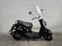 Kymco - snorscooter - sento - 4t 25km uitvoering f805vd - afbeelding 2 van  7