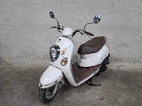 Kymco - snorscooter - sento - brommer - afbeelding 3 van  6