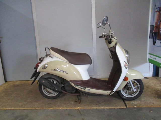 Kymco - snorscooter - sento - scooter - afbeelding 8 van  11