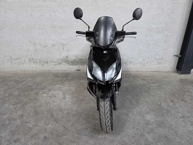 Kymco - snorscooter - super 8 - 4t 25km uitvoering d550jg - afbeelding 4 van  7