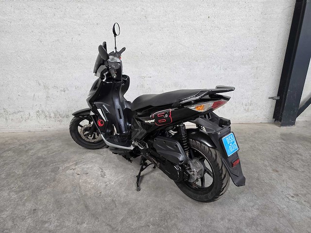 Kymco - snorscooter - super 8 - 4t 25km uitvoering d550jg - afbeelding 6 van  7