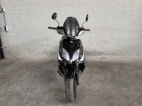 Kymco - snorscooter - super 8 - 4t 25km uitvoering d550jg - afbeelding 2 van  3