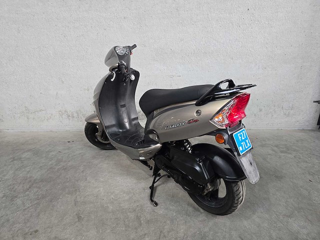 Kymco - snorscooter - vitality - 4t 25km uitvoering f277lx - afbeelding 7 van  7