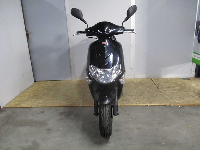Kymco - snorscooter - vitality 4t 50 - scooter - afbeelding 4 van  11
