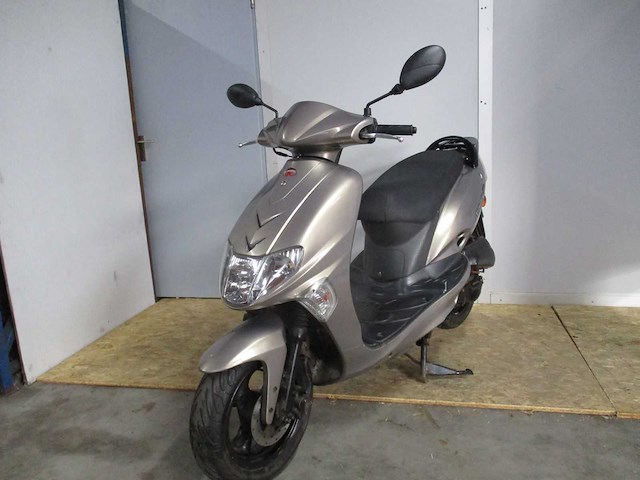 Kymco - snorscooter - vitality 50 - scooter - afbeelding 4 van  11