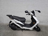 Kymco - snorscooter - vp 50 - 4t 25km uitvoering f636gt - afbeelding 6 van  7