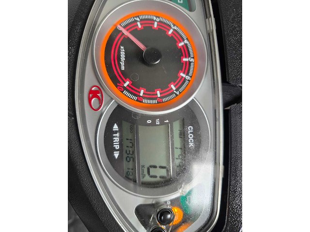 Kymco - snorscooter - vp 50 - 4t 25km uitvoering f923vr - afbeelding 6 van  7