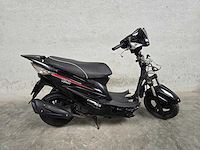 Kymco - snorscooter - vp 50 - 4t 25km uitvoering f923vr - afbeelding 2 van  7