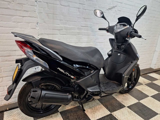 Kymco agility 16+ 45 km bromscooter 4takt - afbeelding 5 van  7