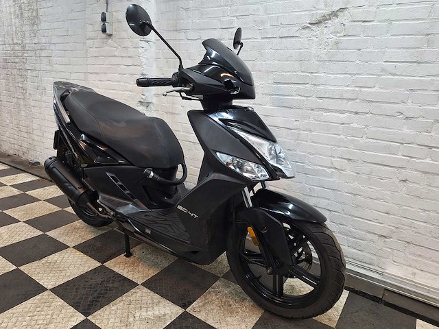 Kymco agility 16+ 45 km bromscooter 4takt - afbeelding 6 van  7