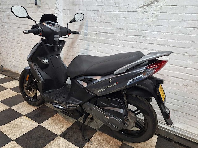 Kymco agility 16+ 45 km bromscooter 4takt - afbeelding 3 van  7
