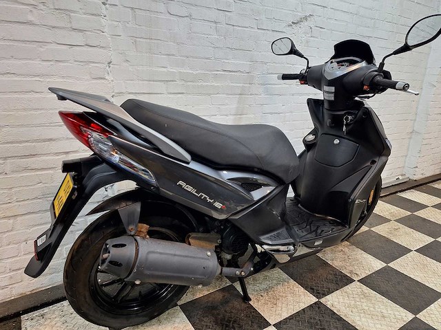 Kymco agility 16+ 45 km bromscooter 4takt - afbeelding 7 van  7