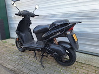 Kymco agility 45 km bromscooter 4takt - afbeelding 3 van  7
