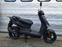 Kymco agility 45 km bromscooter 4takt - afbeelding 5 van  7