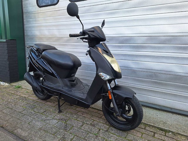 Kymco agility 45 km bromscooter 4takt - afbeelding 6 van  7