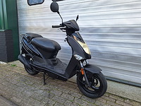 Kymco agility 45 km bromscooter 4takt - afbeelding 6 van  7