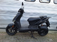 Kymco agility 45 km bromscooter 4takt - afbeelding 1 van  7