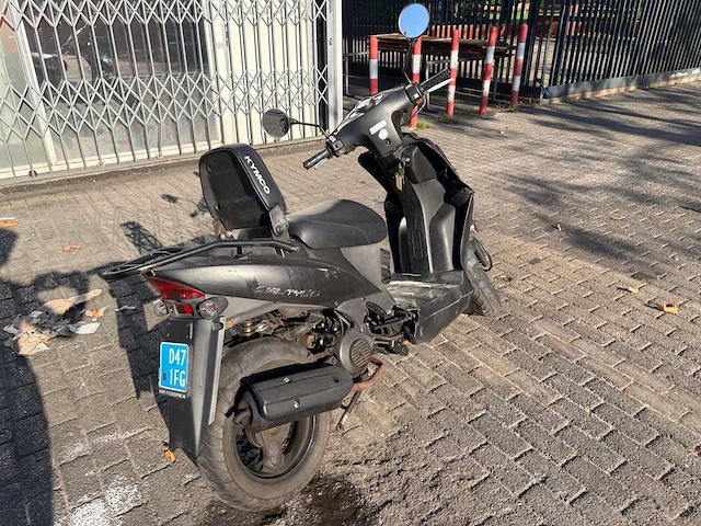 Kymco agility 50 snorscooters - afbeelding 35 van  36