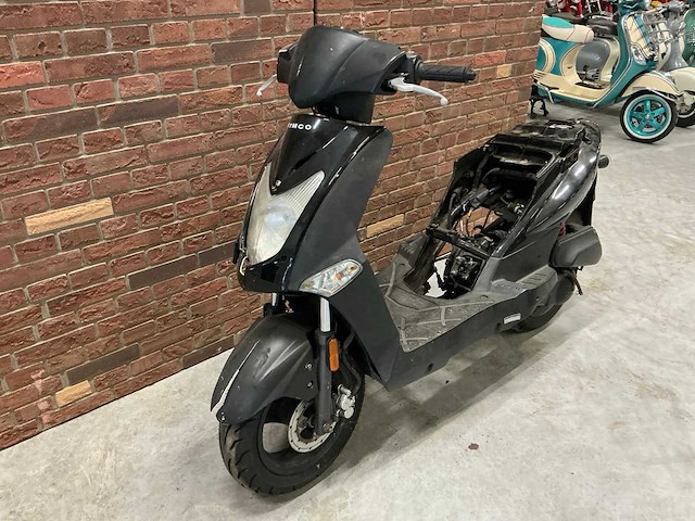 Kymco bromscooter agility 10" onderdelen scooter - afbeelding 7 van  13