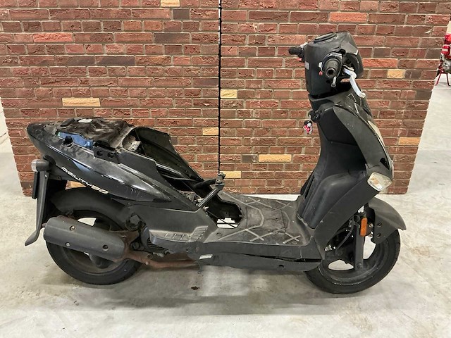 Kymco bromscooter agility 10" onderdelen scooter - afbeelding 8 van  13