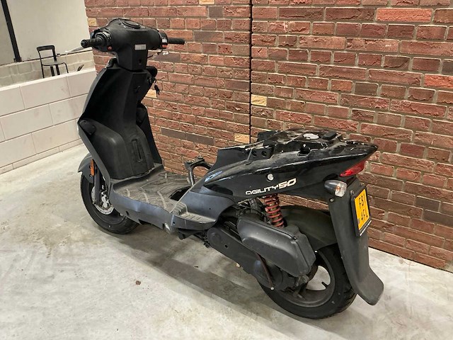 Kymco bromscooter agility 10 onderdelen scooter - afbeelding 1 van  2
