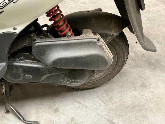 Kymco bromscooter agility scooter - afbeelding 9 van  20