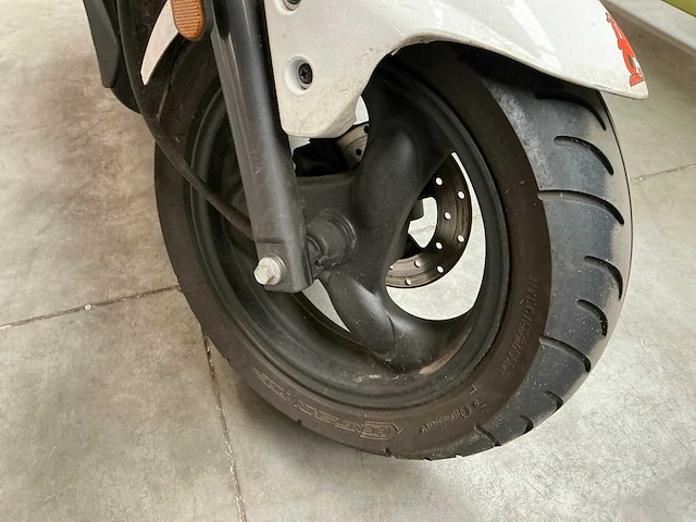 Kymco bromscooter agility scooter - afbeelding 19 van  20