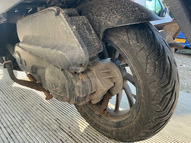 Kymco bromscooter like scooter - afbeelding 5 van  19