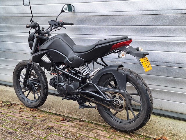 Kymco k-pipe 45 km bromscooter 4takt - afbeelding 3 van  7