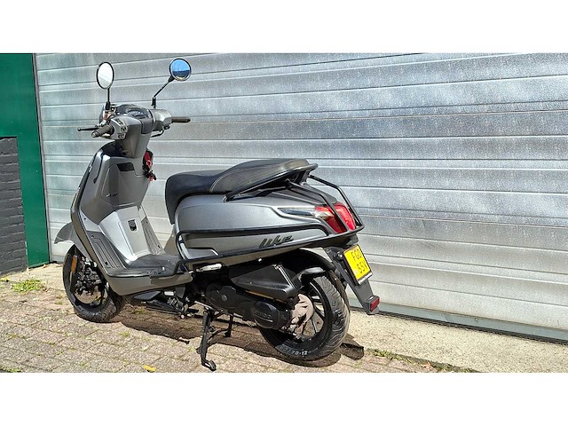 Kymco like 45 km bromscooter 4takt - afbeelding 3 van  7