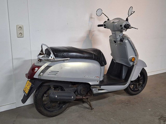 Kymco like tt 45 km bromscooter 4takt - afbeelding 1 van  3