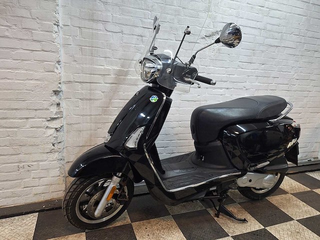 Kymco new like 25 km snorscooter 4takt - afbeelding 2 van  7